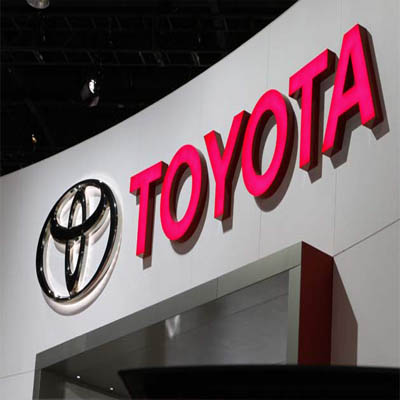 Toyota launches ‘Innova Limited Edition 2014’